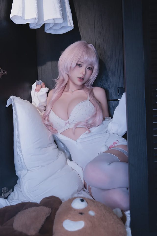 清水由乃 衣柜里的兔子第 35 张图片