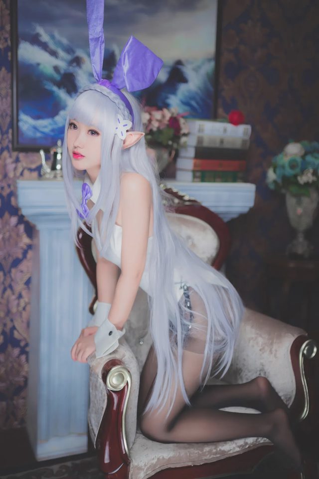 羽生三未 从零开始的异世界生活 艾米莉亚 兔女郎第 18 张图片