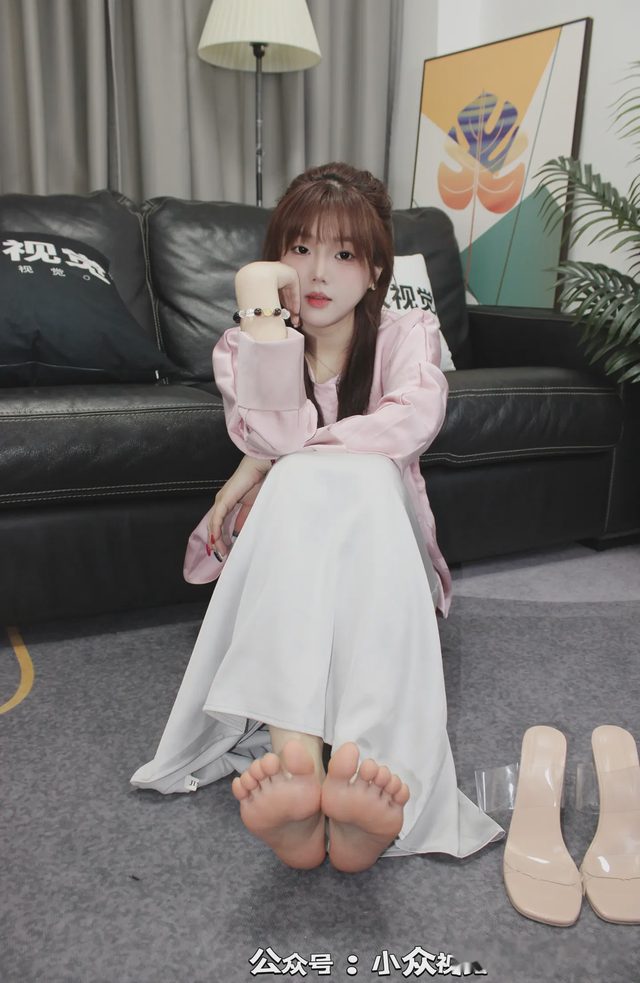 小薯条nienie 小众视觉 No.039第 34 张图片