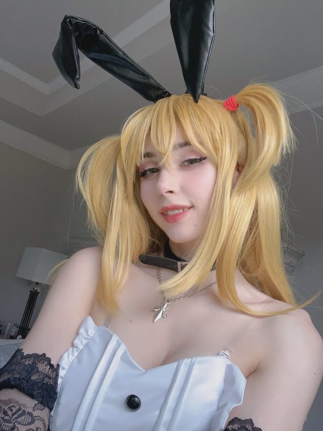 Duckie Bunny Suit Misa第 18 张图片