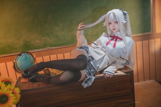 大大卷卷小卷 美少女万华镜 篝之雾枝 校服第 26 张图片