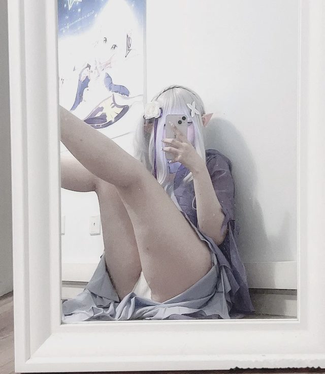 Faelynsika Emilia第 16 张图片