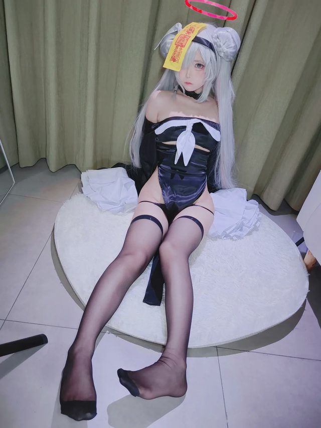 御子miko 碧蓝档案 普拉娜 万圣节僵尸服第 10 张图片