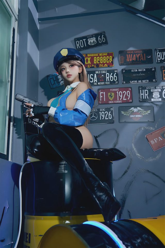 过期米线线喵 女警第 38 张图片