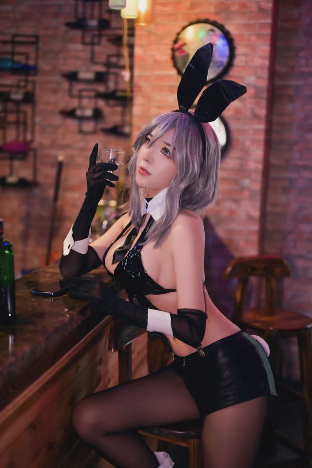 敲可爱哒nico酱 碧蓝航线 兔女郎cosplay第 2 张图片