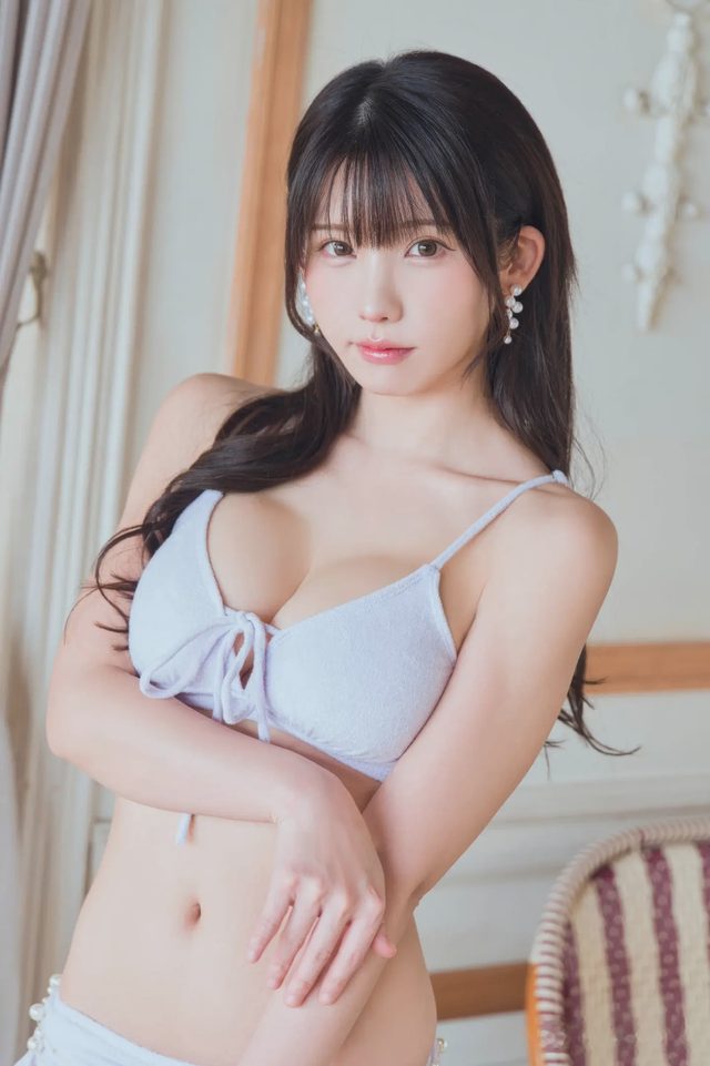 えなこ 姫様の秘め事第 19 张图片