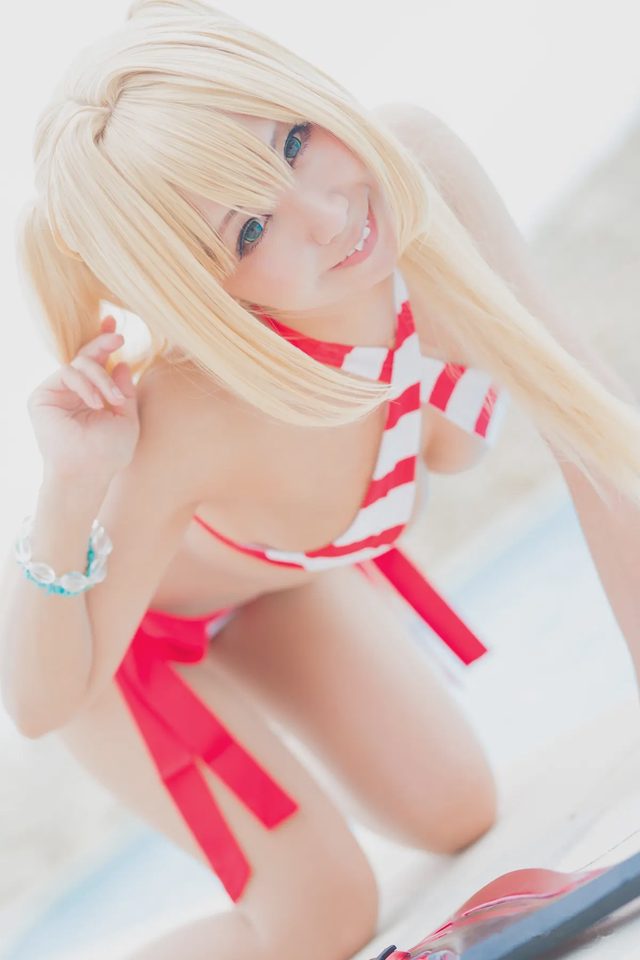 さくら提督 Nero Swimsuit第 13 张图片