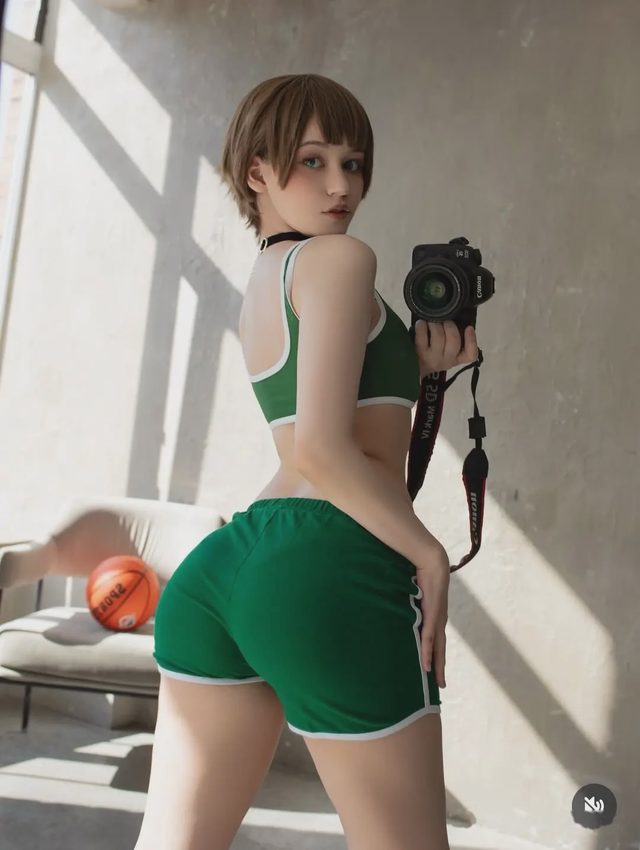 Donnaloli Rebecca Chambers第 5 张图片