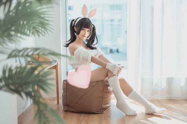 《绵绵兔》少女写真第 6 张图片