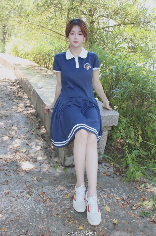 小薯条nienie 小众视觉 No.037第 1 张图片