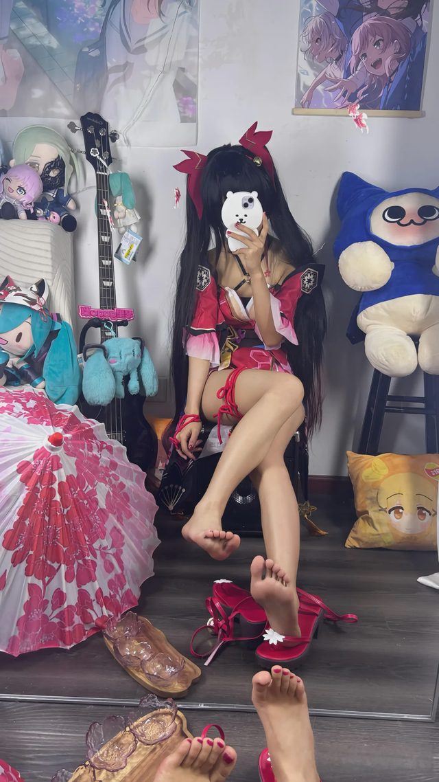 琴里gogo梨 火花第 5 张图片