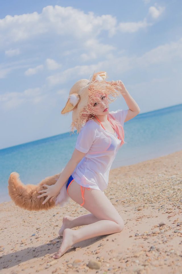 浮力妹 夏日炎炎，肯定还是泳装好看啦第 7 张图片