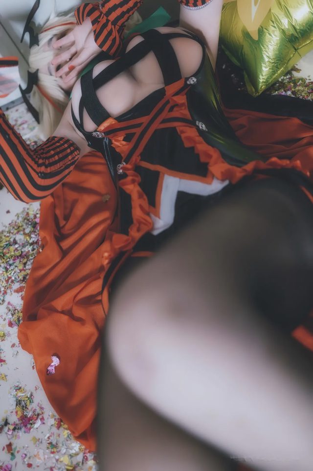 阿半今天很开心 碧蓝航线 罗恩 万圣节小恶魔第 28 张图片