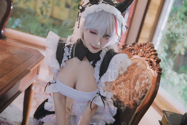 如月灰 《碧蓝航线》埃吉尔 港区的龙女仆cosplay第 12 张图片