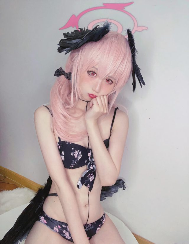 无风霖鹿 《碧蓝档案 》下江小春泳装cosplay第 8 张图片