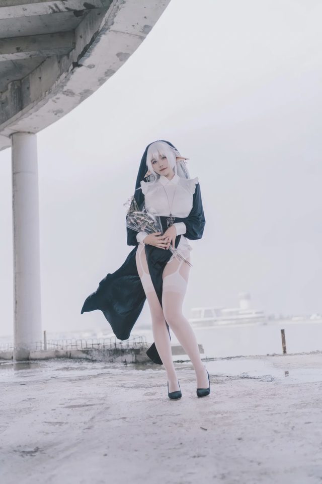 阿半今天很开心 精灵修女第 2 张图片