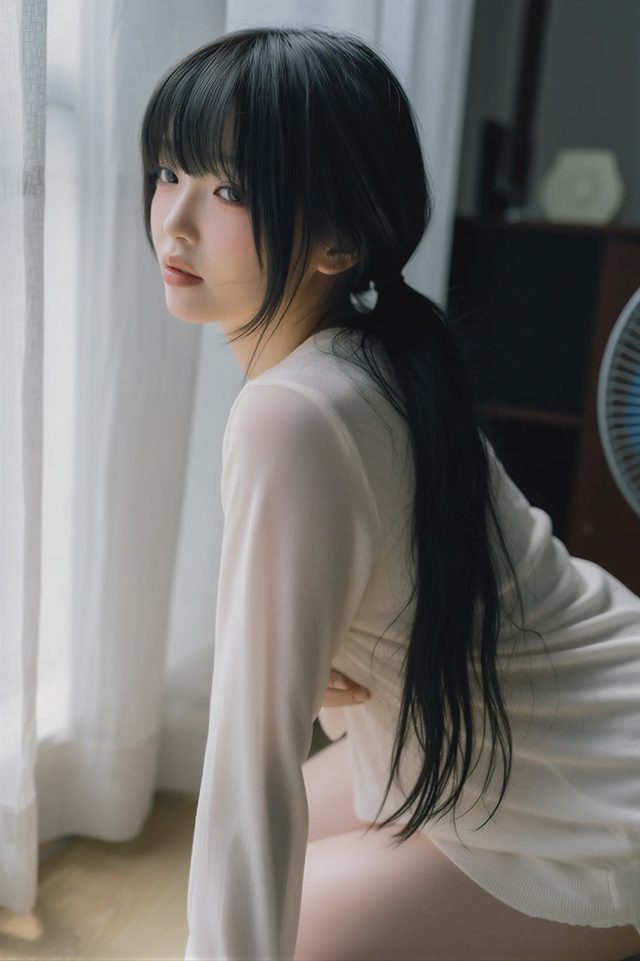 YunGaegul 윤개굴 Herovia Summer Sunshine第 42 张图片