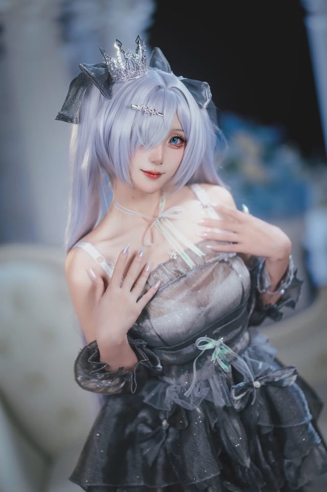 是夙卿呀 NIKKE 灰姑娘图册封面
