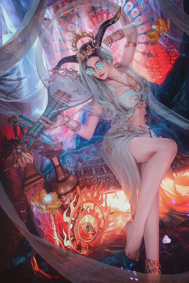 露兒大魔王_ 《第五人格》祭司惊鸿cosplay第 2 张图片