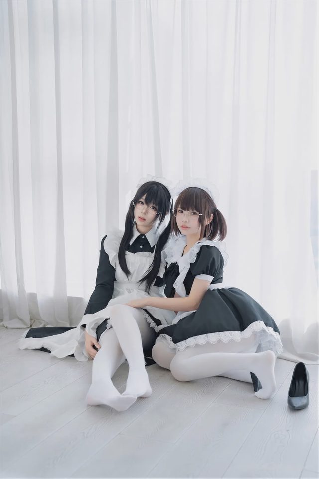 轩萧学姐 十万珍吱伏特 双人女仆第 27 张图片
