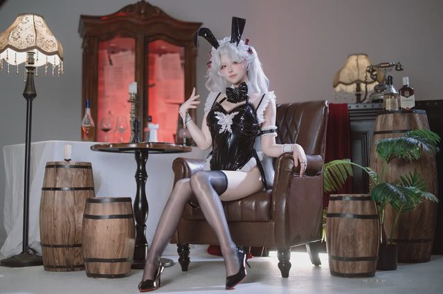 屿鱼 欧根亲王 兔女郎第 2 张图片