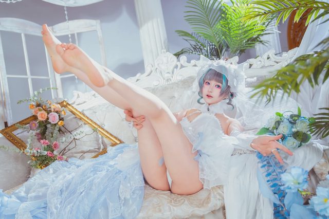 喵喵的喵吖 柴郡婚纱第 13 张图片