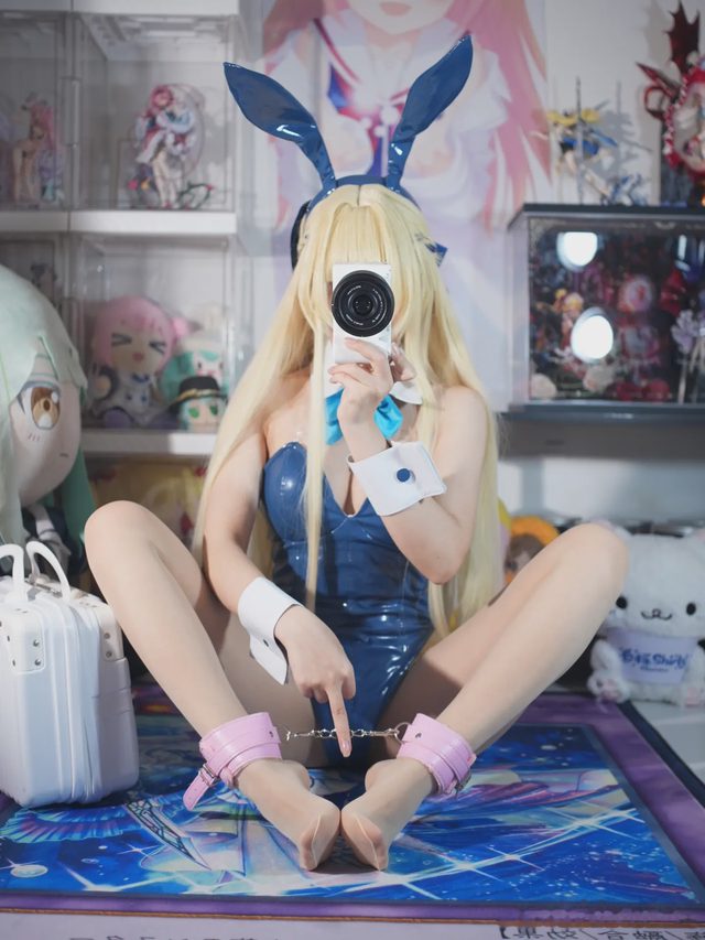 白栎Shirly 碧蓝档案 飞鸟马时 兔女郎第 26 张图片