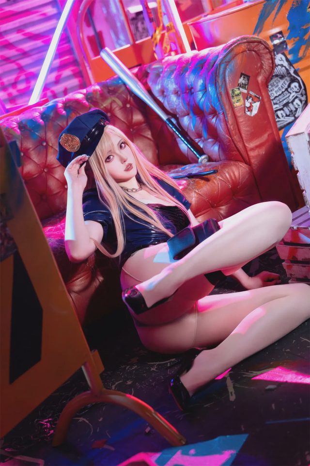Natsuko夏夏子 喜多川海梦 女警第 5 张图片