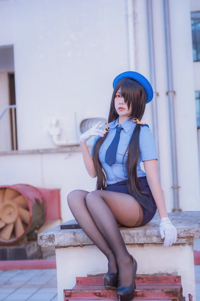 二佐Nisa 约会大作战 狂三 女警第 2 张图片