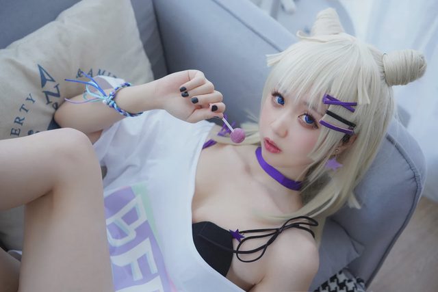 风霖 少女前线 aa12无烟棒棒糖cosplay第 3 张图片