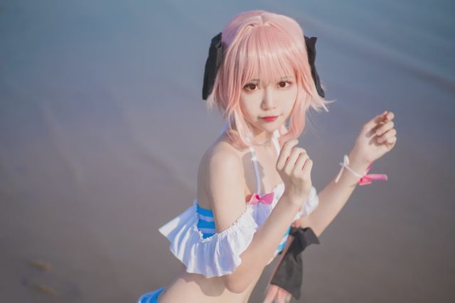 baka小伊 阿福泳装cosplay第 2 张图片