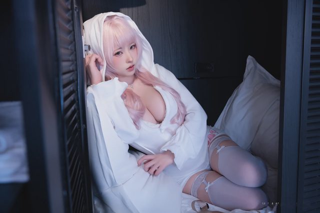 清水由乃 衣柜里的兔子第 19 张图片