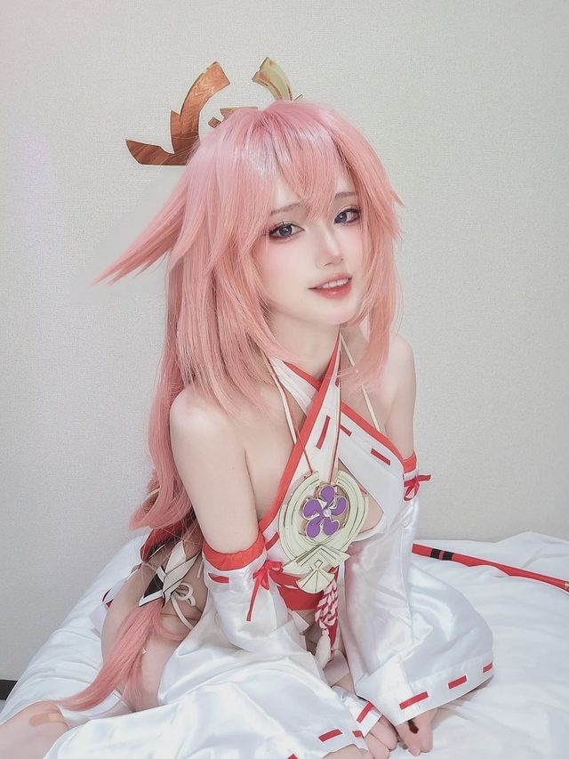 キツネ Yae Miko图册封面