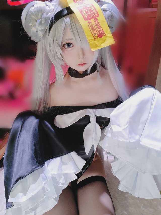 御子miko 碧蓝档案 普拉娜 万圣节僵尸服第 35 张图片