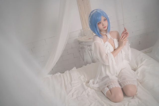画晴 《碧蓝航线》恰巴耶夫睡衣cosplay第 3 张图片