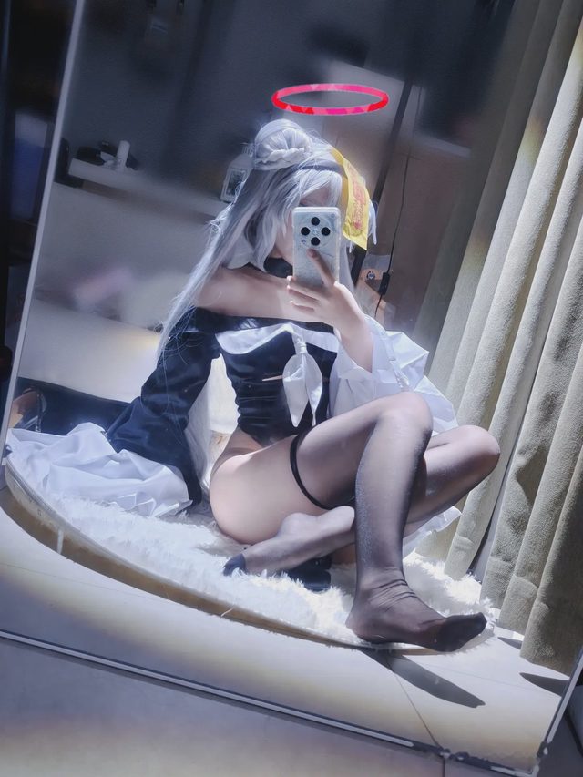 御子miko 碧蓝档案 普拉娜 万圣节僵尸服第 24 张图片