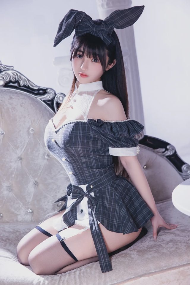 桜井宁宁 格子兔图册封面