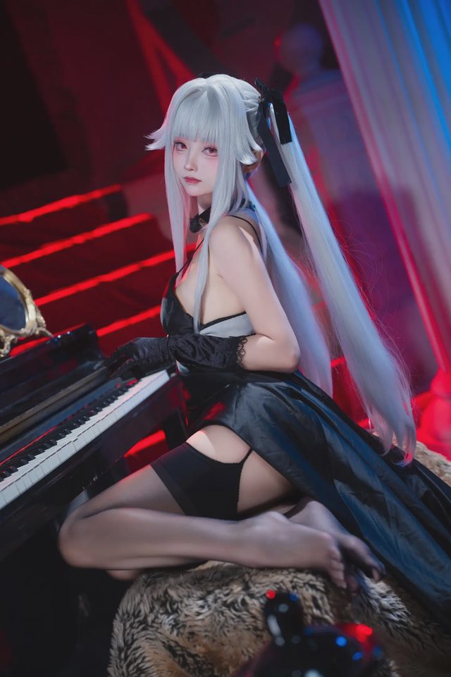 大大卷卷小卷 美少女万华镜 篝之雾枝 礼服第 14 张图片