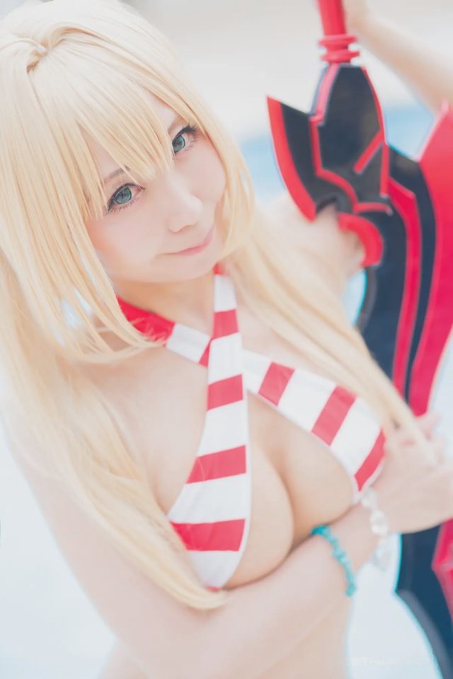 さくら提督 Nero Swimsuit第 21 张图片