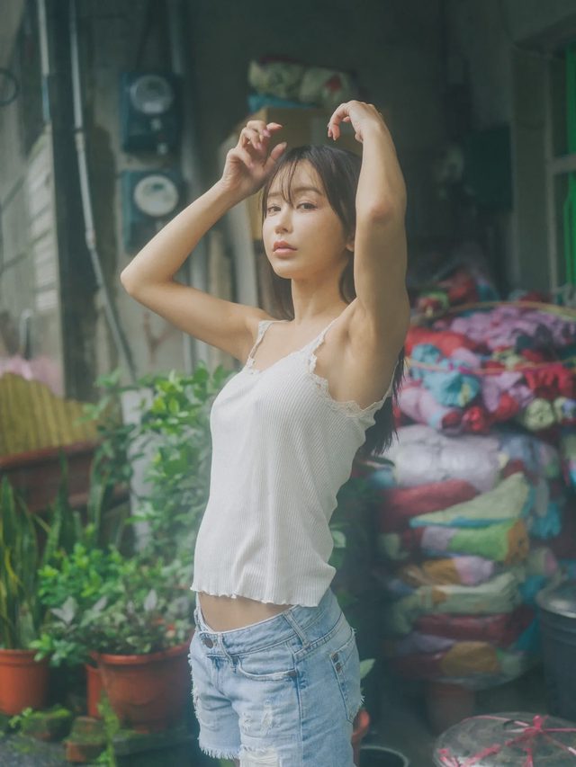 いくみ Fantia 20260410 Photobook Sneak Peek第 20 张图片