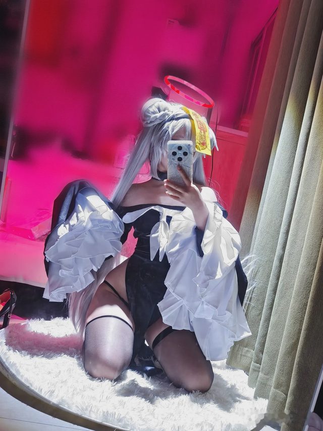 御子miko 碧蓝档案 普拉娜 万圣节僵尸服第 34 张图片