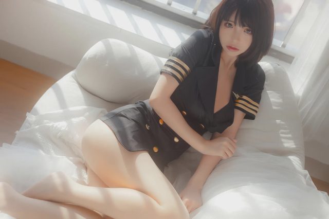 疯猫ss 黑色制服第 36 张图片
