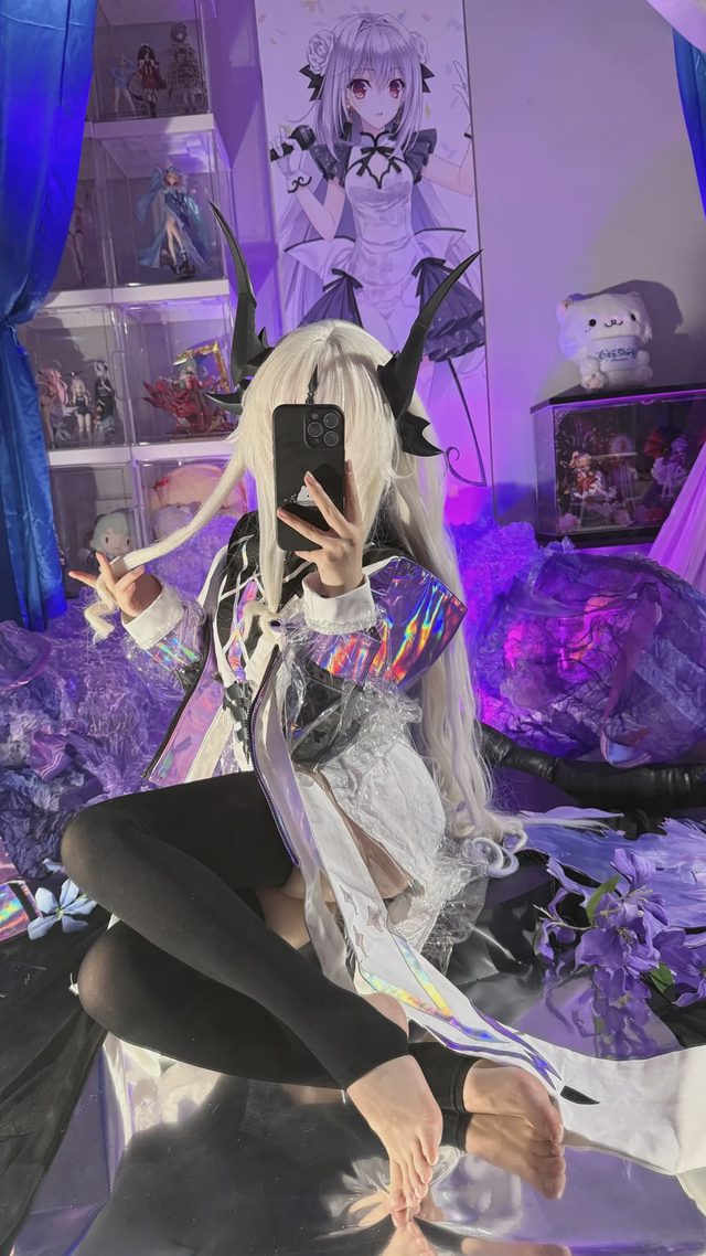 白栎Shirly 明日方舟 死芒 爱布拉娜第 44 张图片