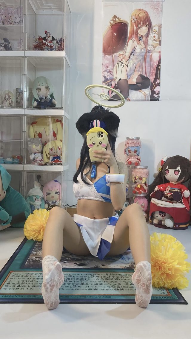 白栎Shirly 碧蓝档案 猫冢响 应援团第 6 张图片