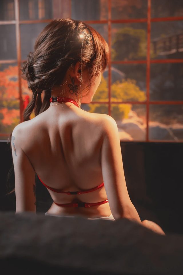 LeJosette Red Priestess第 8 张图片