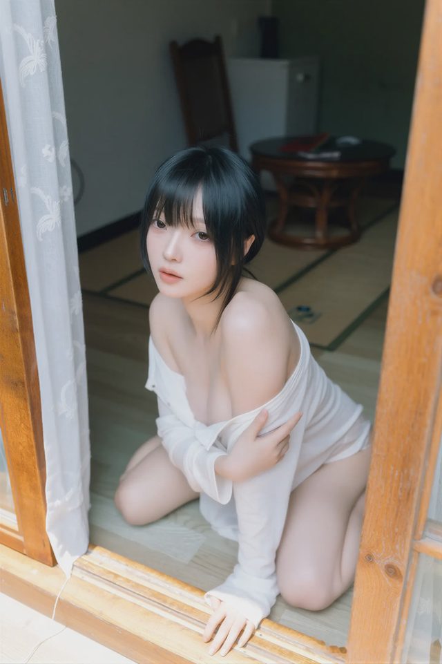 YunGaegul 윤개굴 Herovia Summer Sunshine第 32 张图片