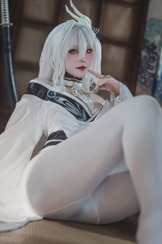 Natsuko夏夏子 碧蓝航线 白凤和服第 22 张图片