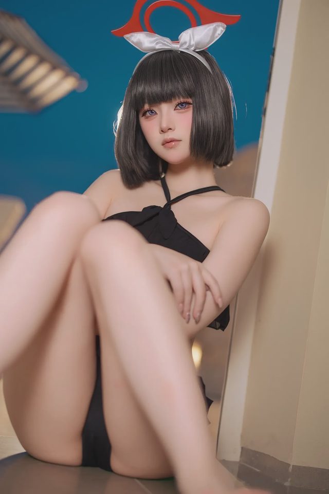 屿鱼 碧蓝档案 静山真白 泳装第 23 张图片