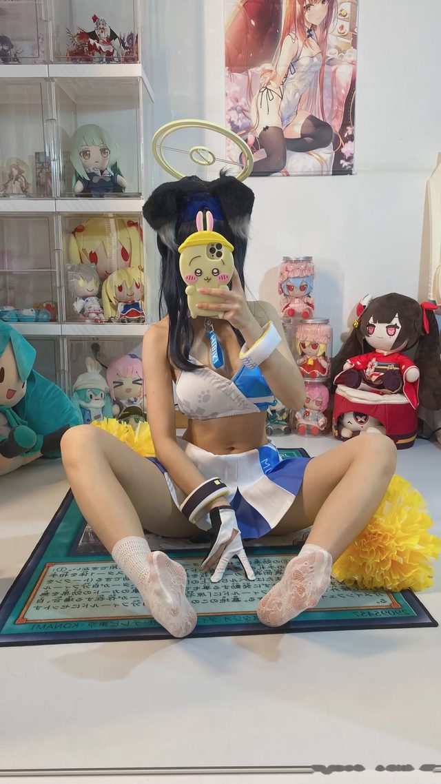 白栎Shirly 碧蓝档案 猫冢响 应援团第 17 张图片