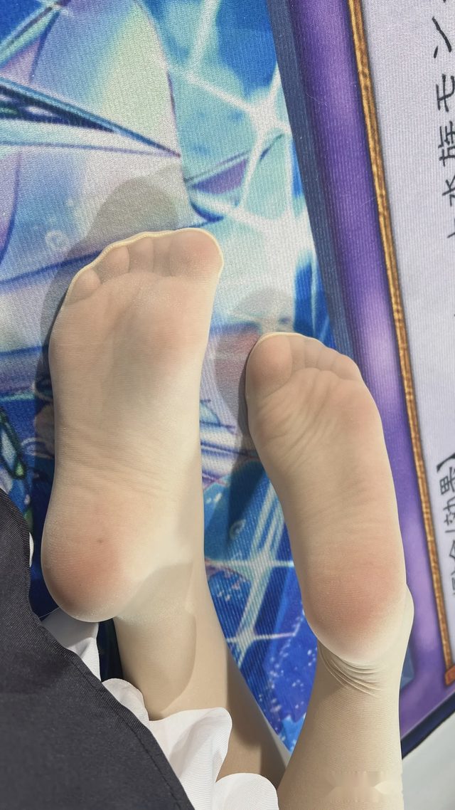 白栎Shirly 露露卡第 40 张图片